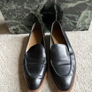 Everlane leather mocassins